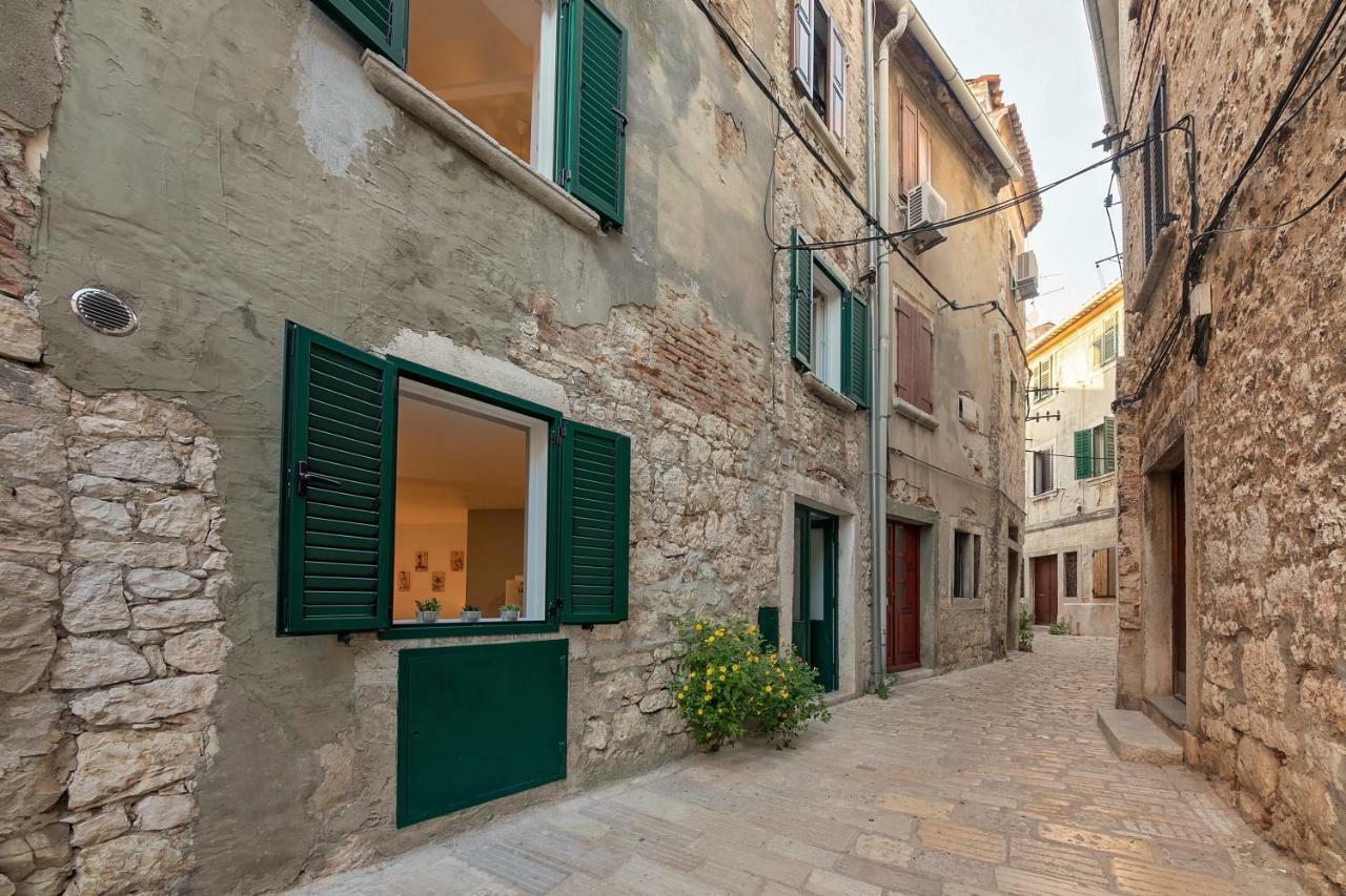 Mariva Downtown Studio Rovinj Exterior photo